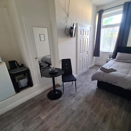 Tredegar Arms Budget Guesthouse For Walkers/Cyclists/Contractors/Traveler Merthyr Tydfil Εξωτερικό φωτογραφία