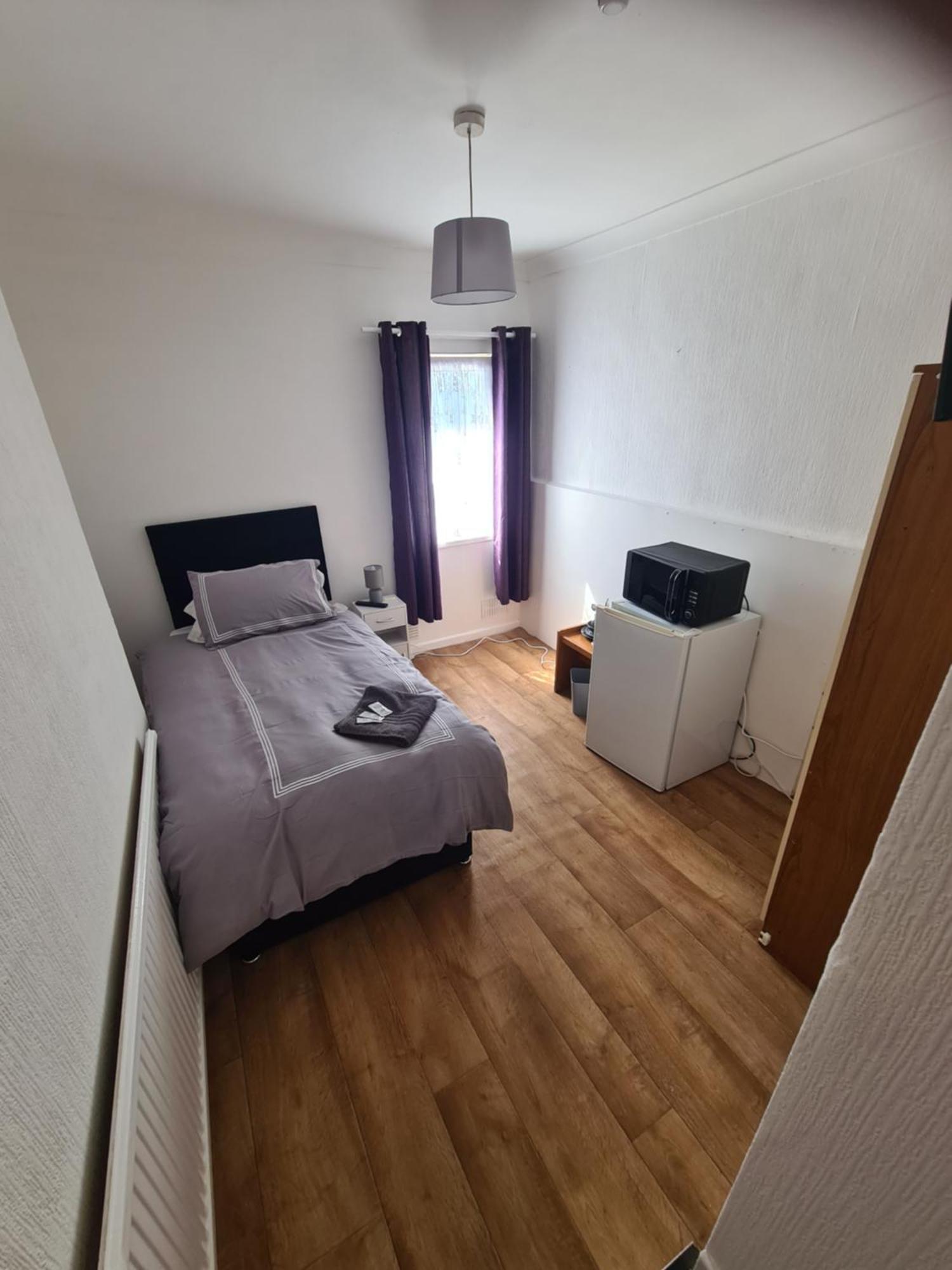 Tredegar Arms Budget Guesthouse For Walkers/Cyclists/Contractors/Traveler Merthyr Tydfil Εξωτερικό φωτογραφία