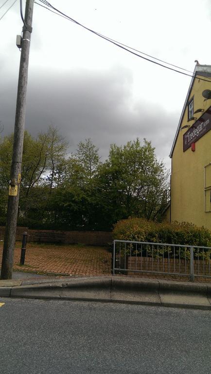Tredegar Arms Budget Guesthouse For Walkers/Cyclists/Contractors/Traveler Merthyr Tydfil Εξωτερικό φωτογραφία